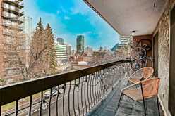 402, 537 14 Avenue SW Calgary