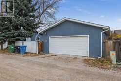 10619 Oakmoor Way SW Calgary