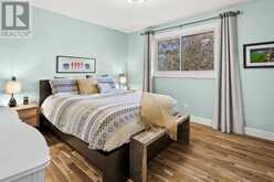 10619 Oakmoor Way SW Calgary