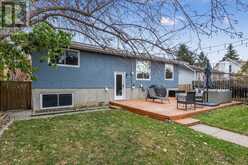 10619 Oakmoor Way SW Calgary