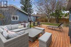 10619 Oakmoor Way SW Calgary