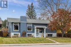 10619 Oakmoor Way SW Calgary