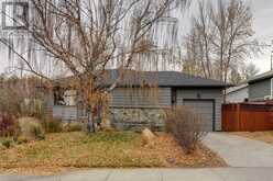 403 Hawthorn Drive NW Calgary