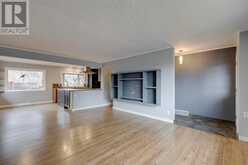 403 Hawthorn Drive NW Calgary