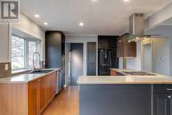 403 Hawthorn Drive NW Calgary