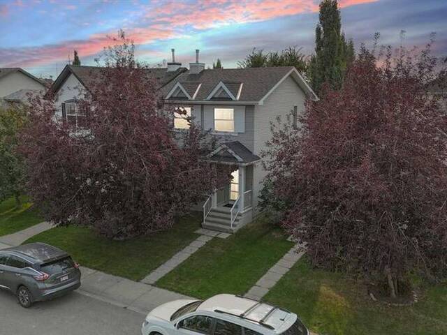 207 Cranberry Way SE Calgary Alberta