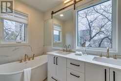 538 23 Avenue SW Calgary