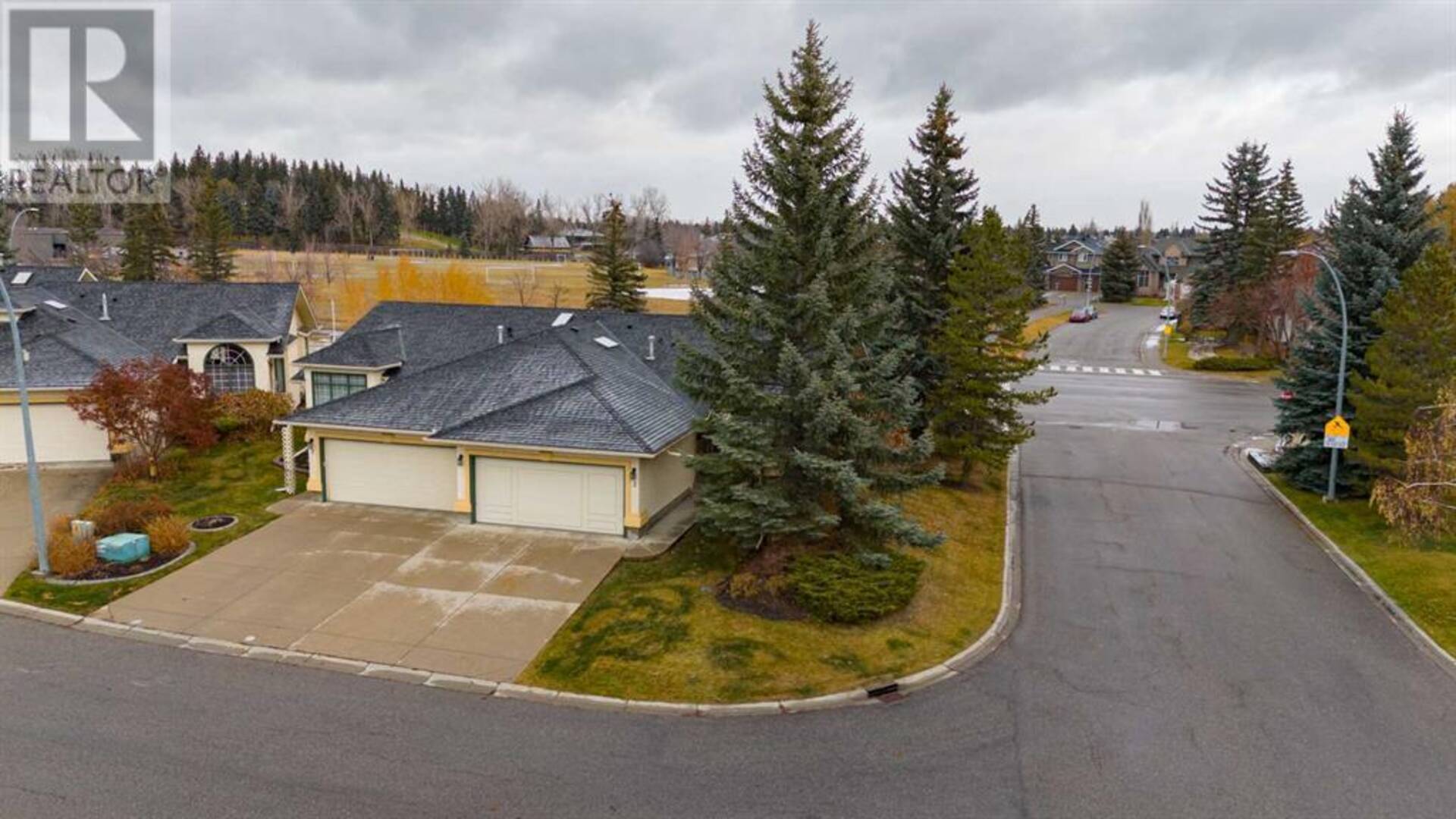 3 Sunlake Close SE Calgary