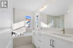 53 Versant Point SW Calgary