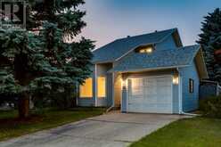 56 Woodview Court SW Calgary