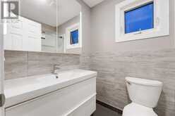 56 Woodview Court SW Calgary