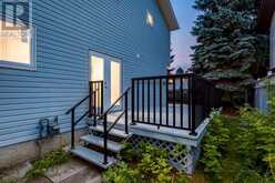 56 Woodview Court SW Calgary