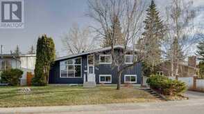 260 Southampton Drive SW Calgary