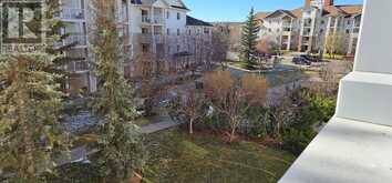 305, 9 Country Village Bay NE Calgary