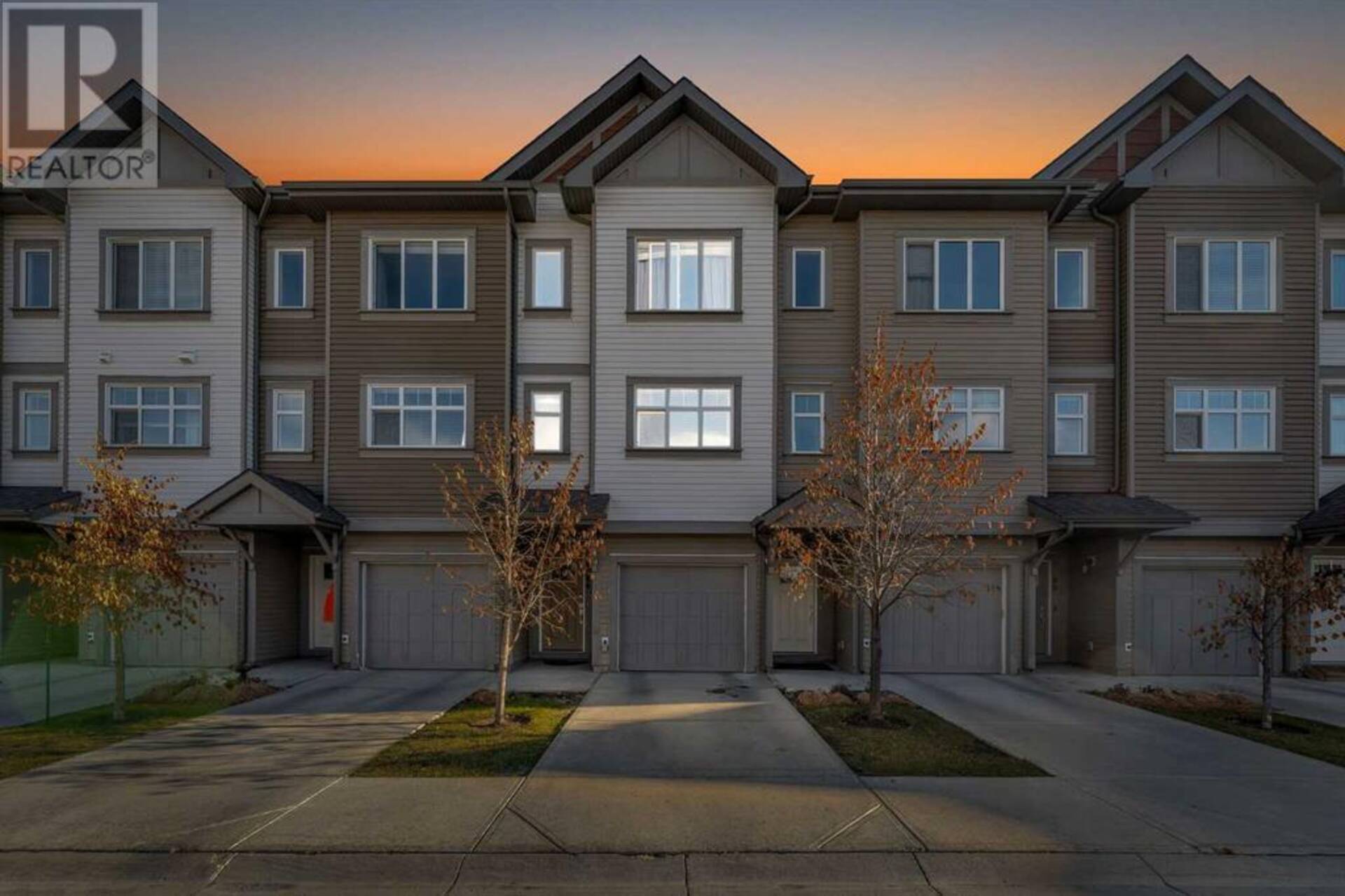 64 Copperstone Common SE Calgary