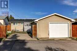 335 Penworth Way SE Calgary