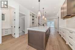 1613 32 Avenue SW Calgary