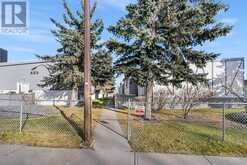 1, 455 Huntsville Crescent NW Calgary