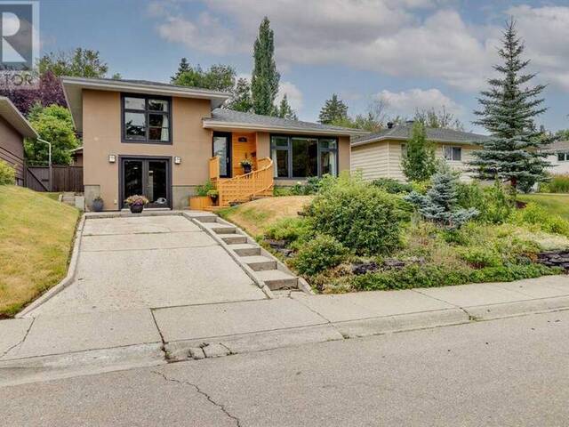 11 Woodlark Drive SW Calgary