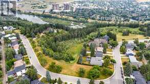 11 Woodlark Drive SW Calgary