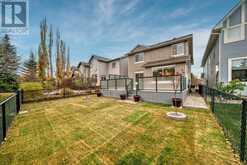 135 Cougarstone Square SW Calgary