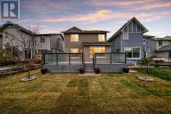 135 Cougarstone Square SW Calgary