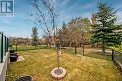 135 Cougarstone Square SW Calgary