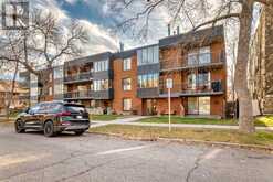 302, 345 4 Avenue NE Calgary