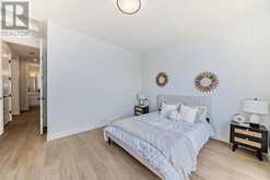 1403 19 Avenue NW Calgary