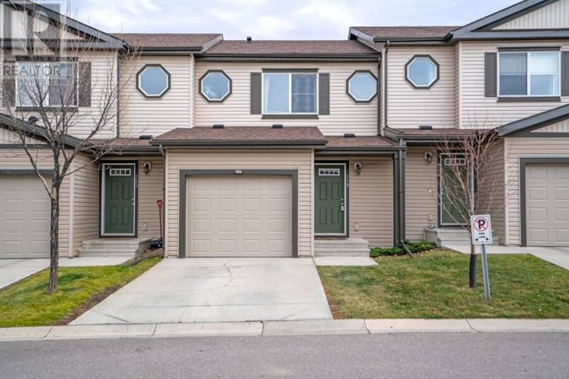 118 Copperpond Landing SE Calgary