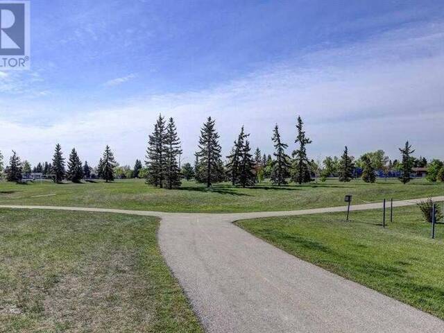 16, 131 Templehill Drive NE Drive NE Calgary Alberta