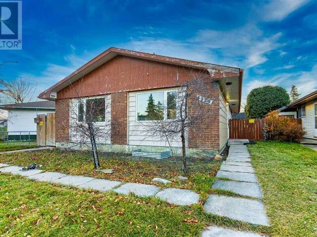 3229 DOVER Road SE Calgary