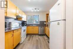 34, 3015 51 Street SW Calgary