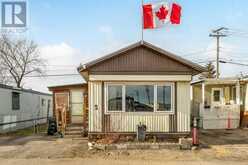 2, 2106 50 Street SE Calgary