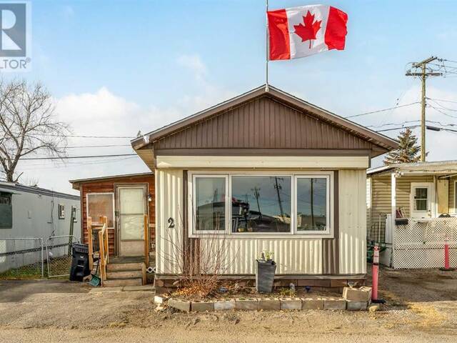 2, 2106 50 Street SE Calgary Alberta