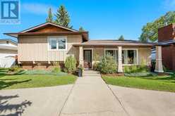 732 Lake Bonavista Drive SE Calgary