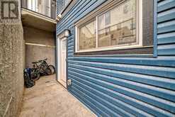 372 Carringvue Place NW Calgary