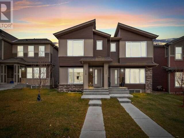 348 Chinook Gate Close SW Airdrie Alberta