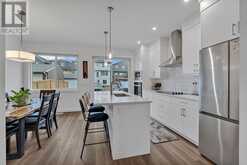 220 Herron Mews NE Calgary