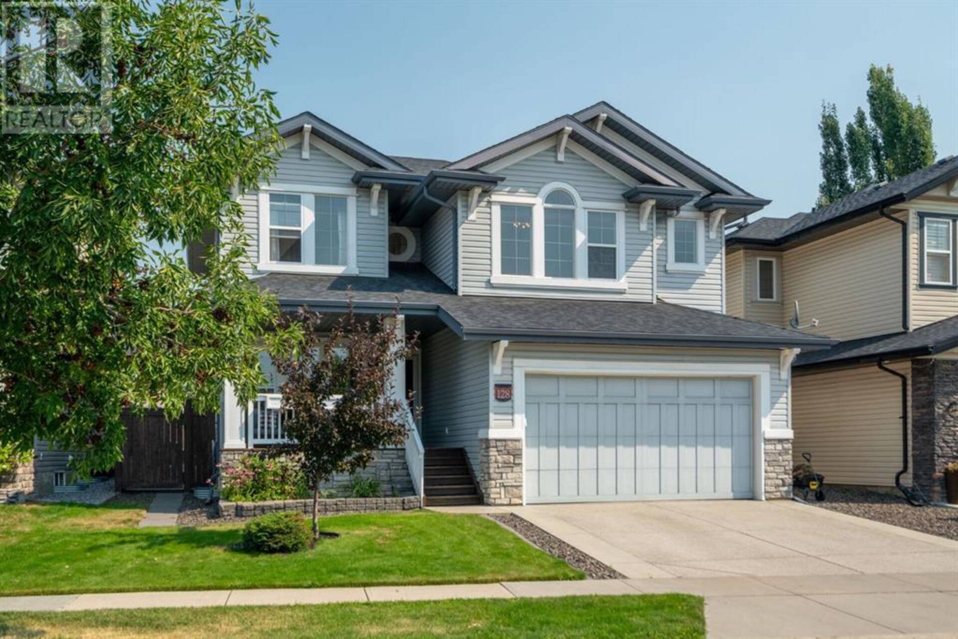 128 Elgin Estates Park SE Calgary