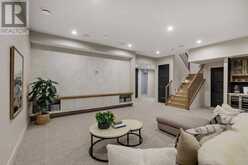 2712 Lougheed Drive SW Calgary