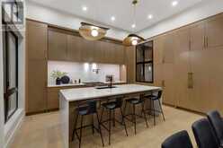 2712 Lougheed Drive SW Calgary