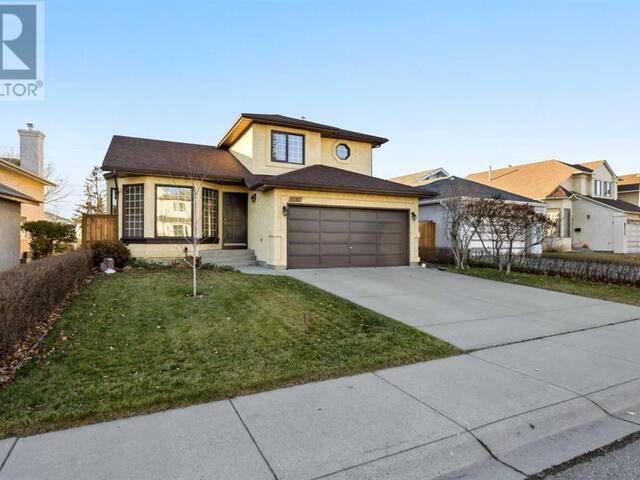 2858 Catalina Boulevard NE Calgary