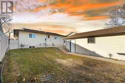 208 Whitehorn Crescent NE Calgary