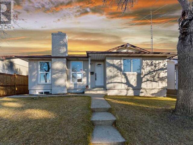 208 Whitehorn Crescent NE Calgary Alberta