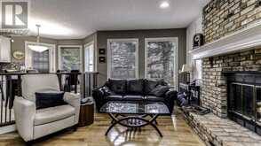 8327 Hawkview Manor Link NW Calgary