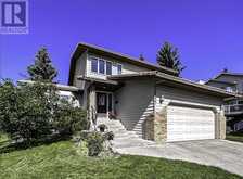 8327 Hawkview Manor Link NW Calgary