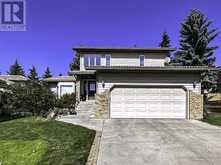 8327 Hawkview Manor Link NW Calgary