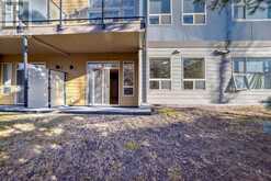 424, 4303 1 Street NE Calgary