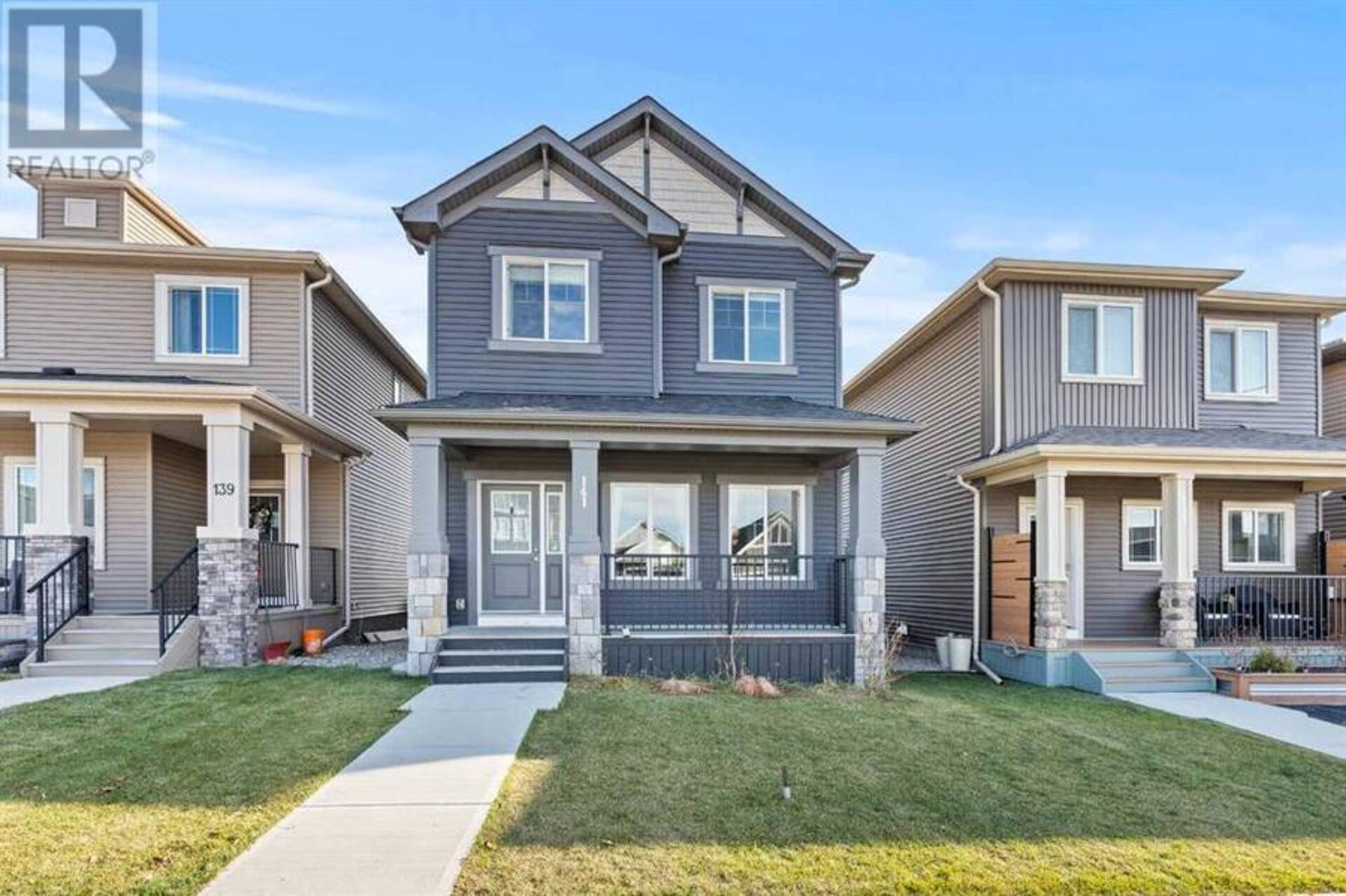 141 Sandstone Drive Okotoks